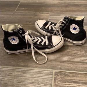 Black High-top Converse